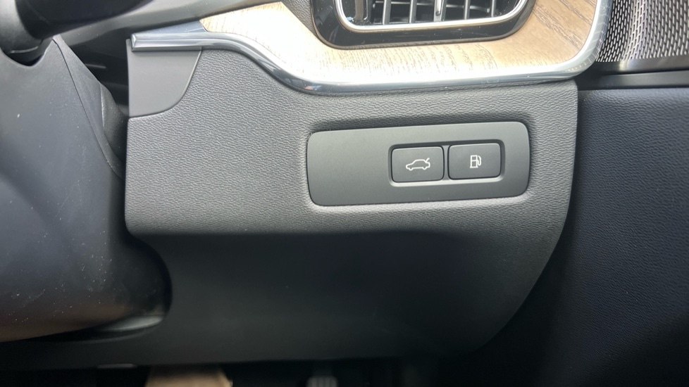 Used Volvo XC60 2025 for sale - 75966889: Photo 47