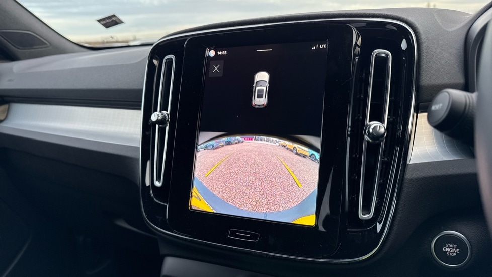 Used Volvo XC40 2025 for sale - 76874551: Photo 37