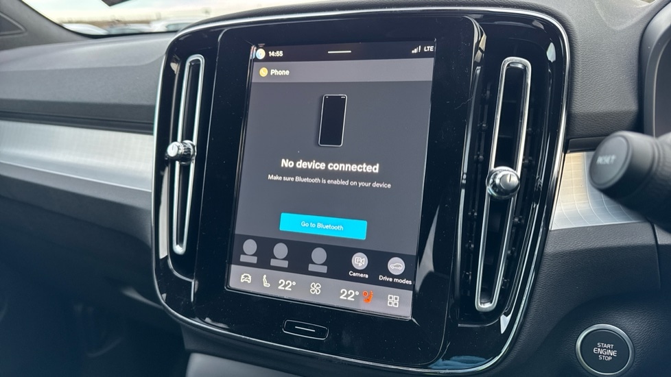 Used Volvo XC40 2025 for sale - 76874551: Photo 40