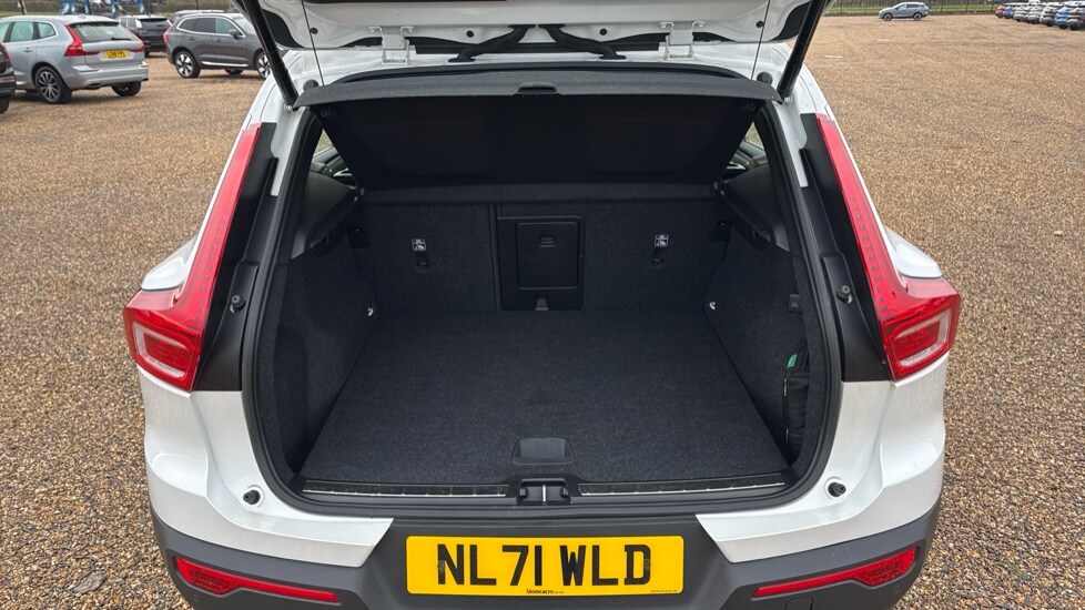 Used Volvo XC40 2021 for sale - 76914946: Photo 17