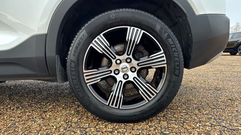 Used Volvo XC40 2021 for sale - 76914946: Photo 25