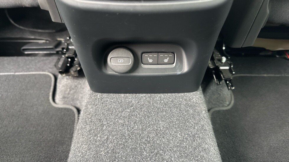 Used Volvo XC40 2021 for sale - 76914946: Photo 28