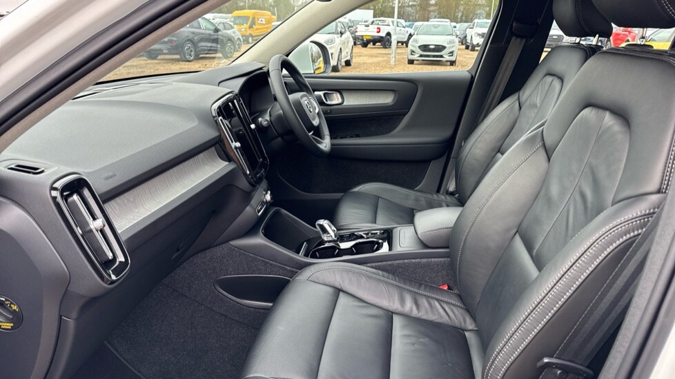 Used Volvo XC40 2021 for sale - 76914946: Photo 38