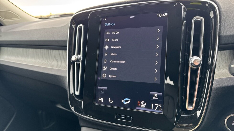 Used Volvo XC40 2021 for sale - 76914946: Photo 41