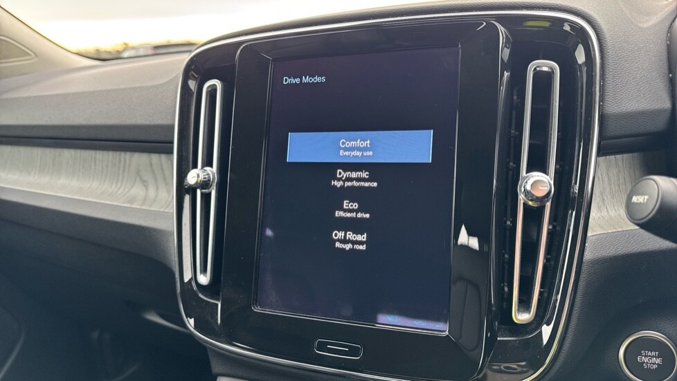 Used Volvo XC40 2021 for sale - 76914946: Photo 45