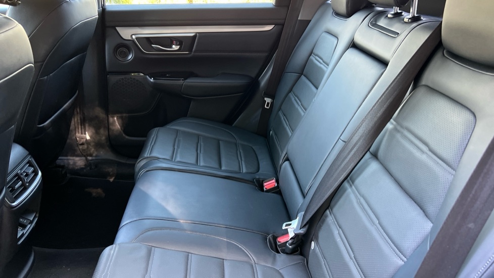 Used Honda CR-V 2019 for sale - 76404819: Photo 14