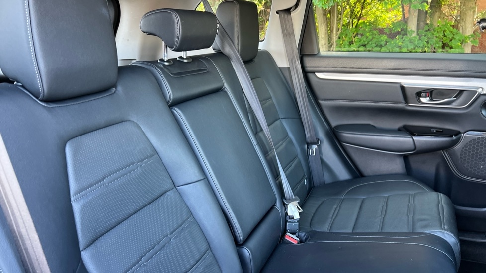 Used Honda CR-V 2019 for sale - 76404819: Photo 32