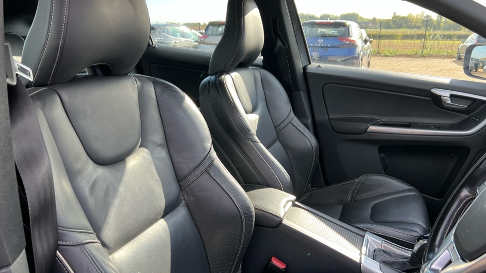 Used Volvo XC60 2016 for sale - 76007953: Photo 9