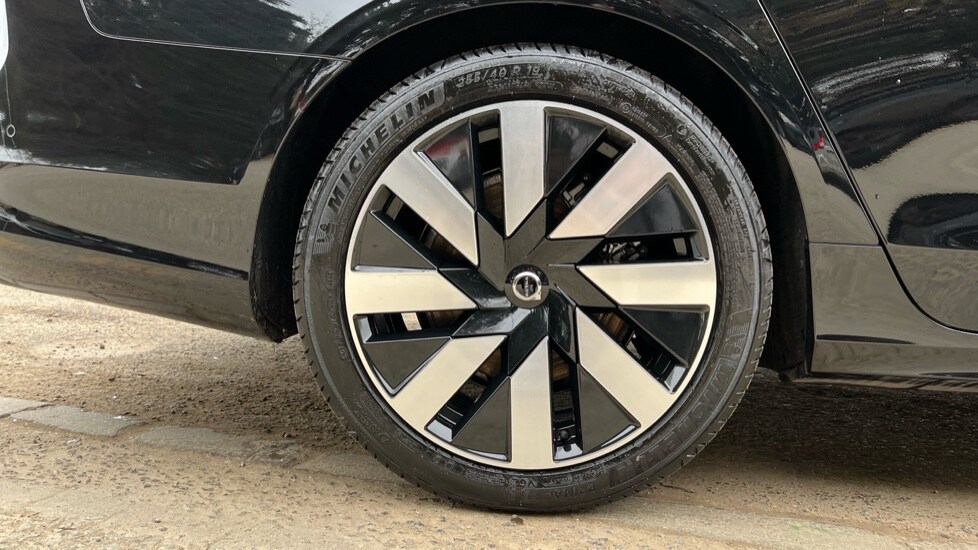 Used Volvo V90 2024 for sale - 75439646: Photo 24