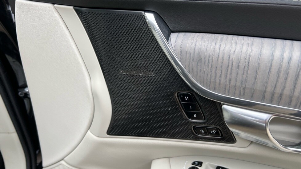 Used Volvo V90 2024 for sale - 75439646: Photo 31