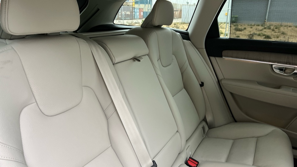 Used Volvo V90 2024 for sale - 75439646: Photo 38