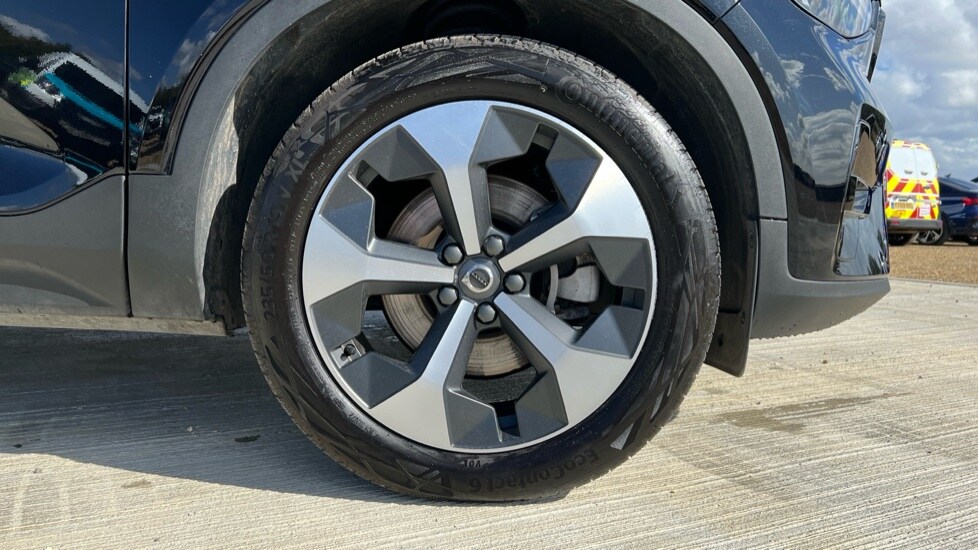 Used Volvo XC40 2025 for sale - 75943239: Photo 16