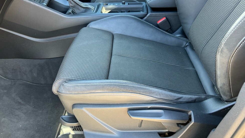 Used Audi Q3 2022 for sale - 76273046: Photo 34