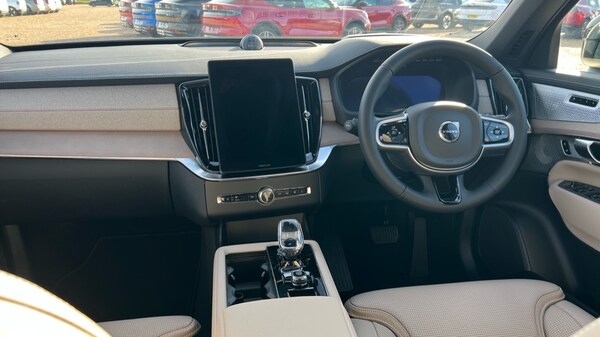 Used Volvo XC90 2025 for sale - 76116770: Photo 21