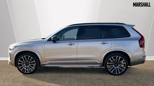Used Volvo XC90 2025 for sale - 76116770: Photo 8