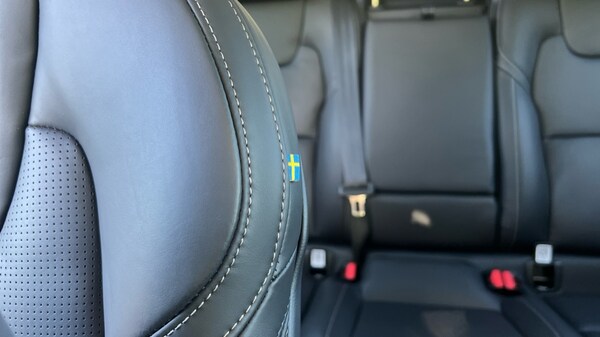 Used Volvo XC60 2025 for sale - 75439920: Photo 27