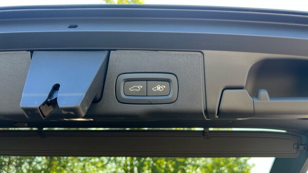 Used Volvo XC60 2025 for sale - 75439920: Photo 45