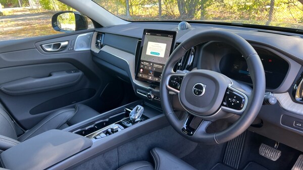 Used Volvo XC60 2025 for sale - 75439920: Photo 5