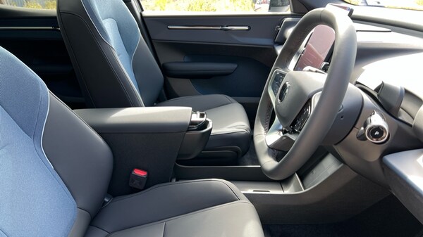 Used Volvo EX30 2025 for sale - 75439907: Photo 9