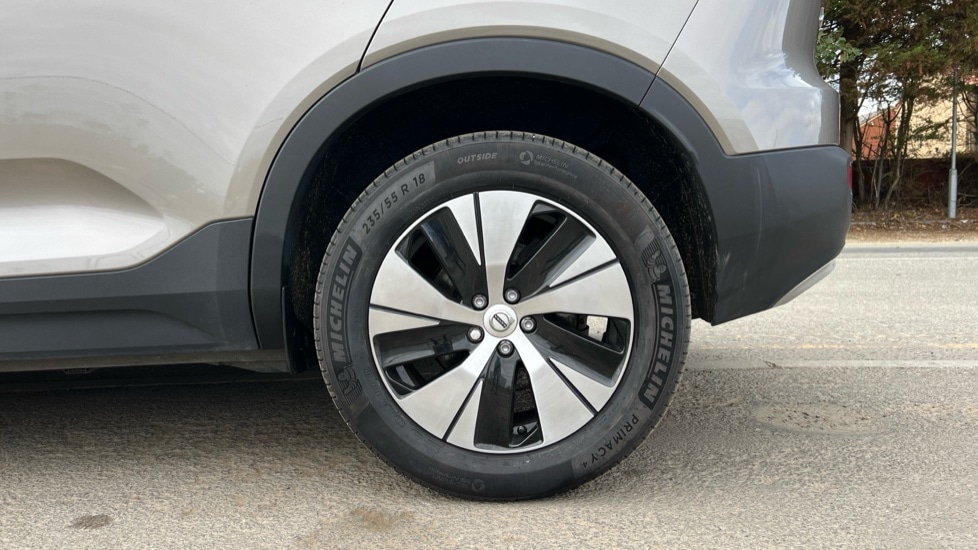 Used Volvo XC40 2022 for sale - 75979888: Photo 11