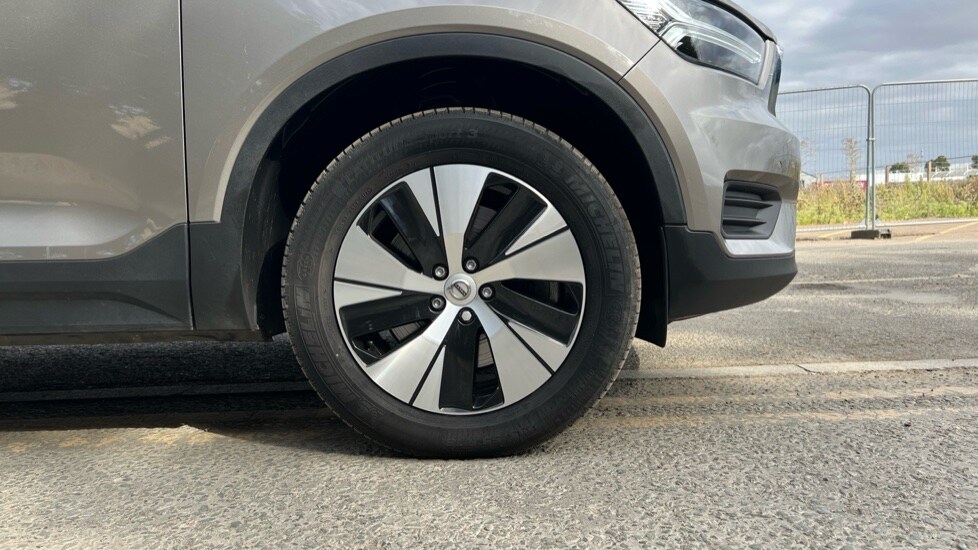 Used Volvo XC40 2022 for sale - 75979888: Photo 17