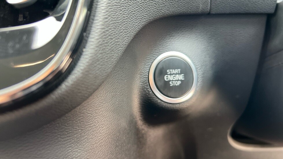Used Volvo XC40 2022 for sale - 75979888: Photo 19