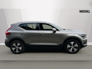 Used Volvo XC40 2022 for sale - 75979888: Photo 2