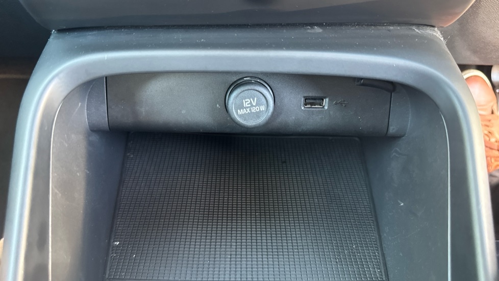 Used Volvo XC40 2022 for sale - 75979888: Photo 56
