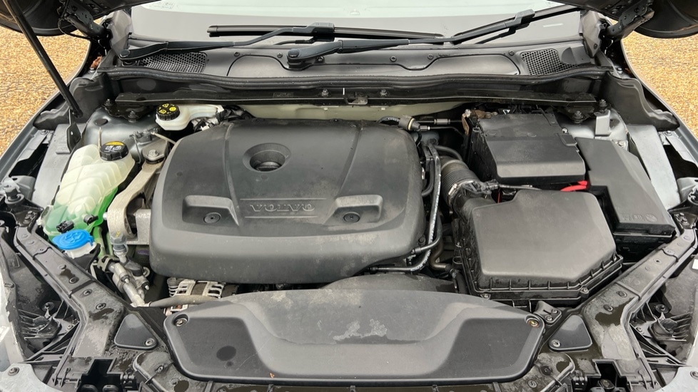 Used Volvo V40 2016 for sale - 76261522: Photo 23