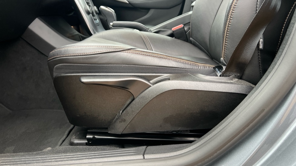 Used Volvo V40 2016 for sale - 76261522: Photo 32