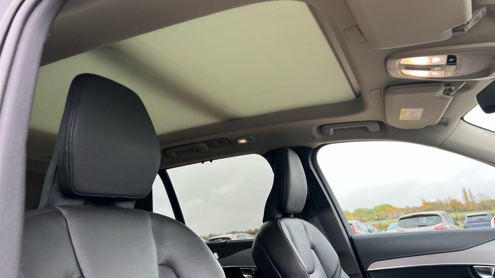 Used Volvo XC90 2022 for sale - 76501425: Photo 44