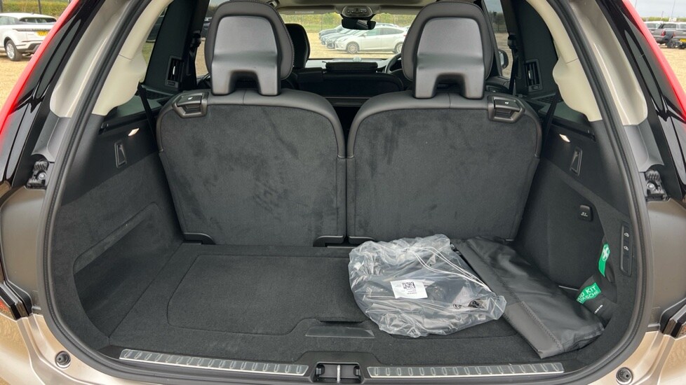 Used Volvo XC90 2025 for sale - 76117058: Photo 17