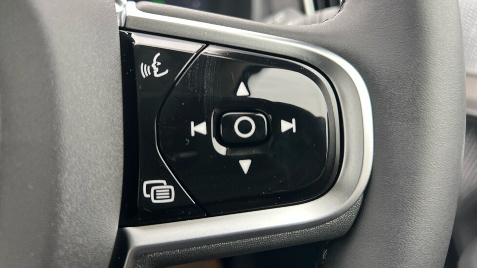 Used Volvo XC90 2025 for sale - 76117058: Photo 19