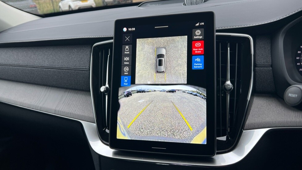 Used Volvo XC90 2025 for sale - 76117058: Photo 39