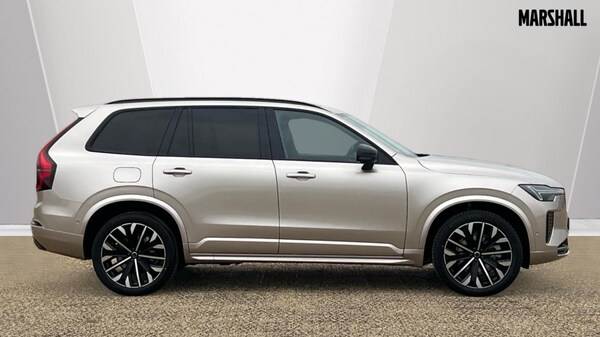 Used Volvo XC90 2025 for sale - 76117058: Photo 3