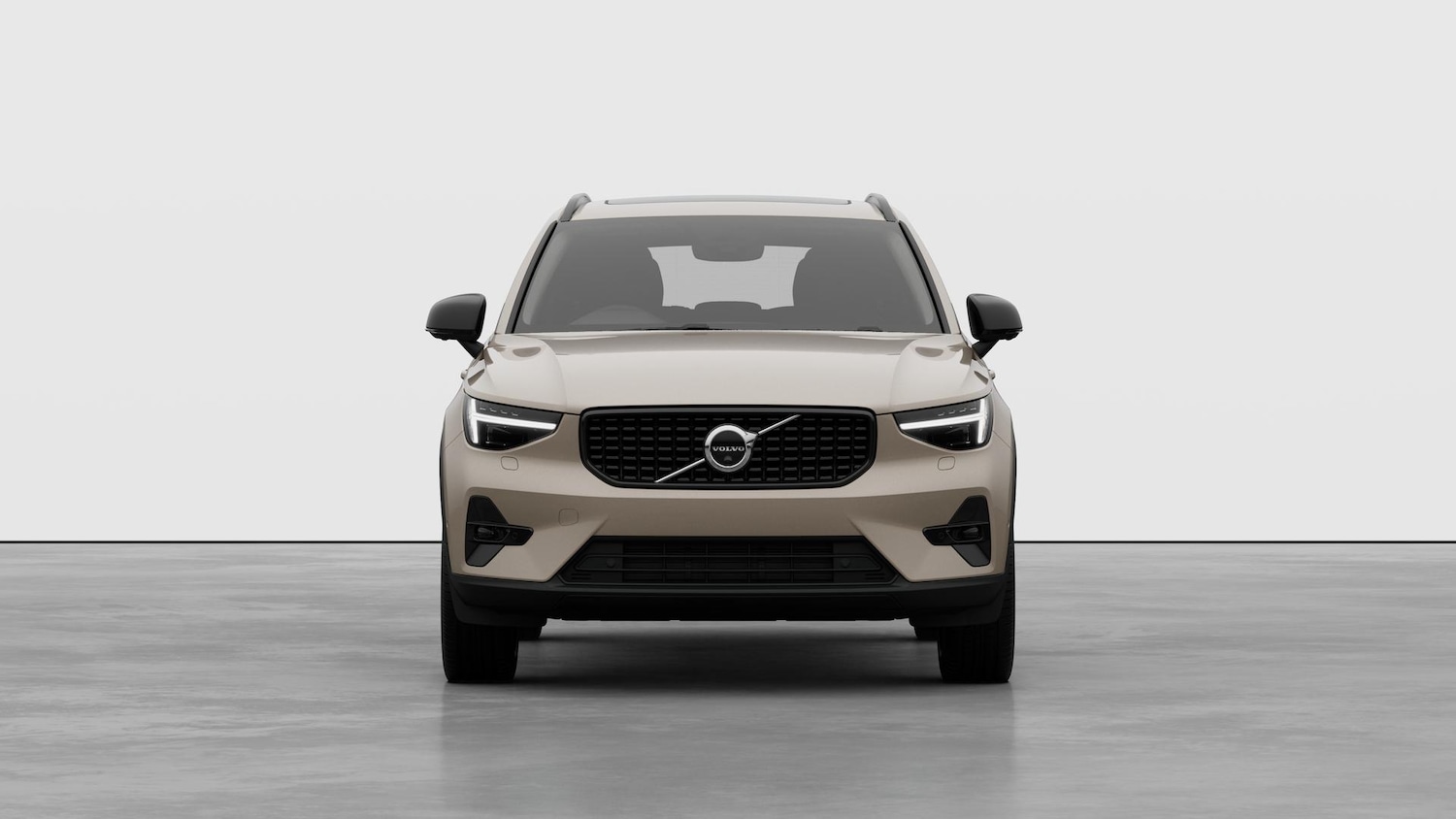 Used Volvo XC40 for sale - 77047742: Photo 2