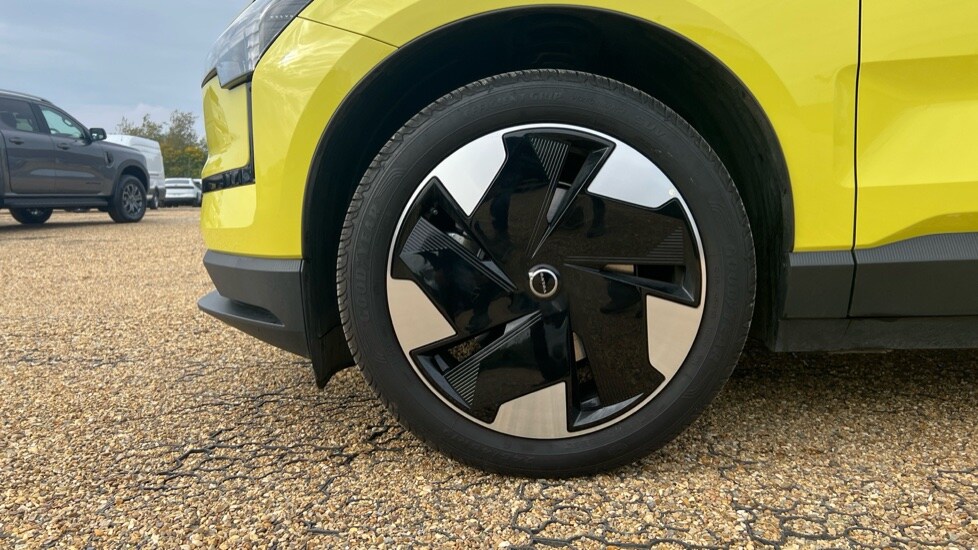 Used Volvo EX30 2025 for sale - 75439772: Photo 25