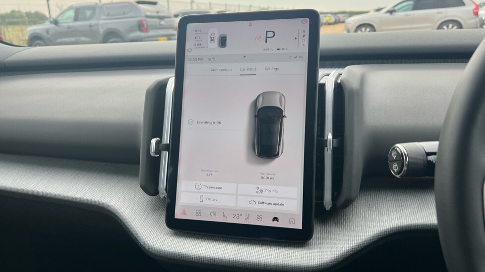 Used Volvo EX30 2025 for sale - 75439772: Photo 50