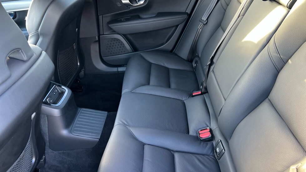 Used Volvo V90 2024 for sale - 76332184: Photo 10