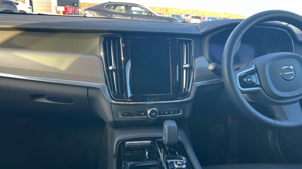 Used Volvo V90 2024 for sale - 76332184: Photo 22