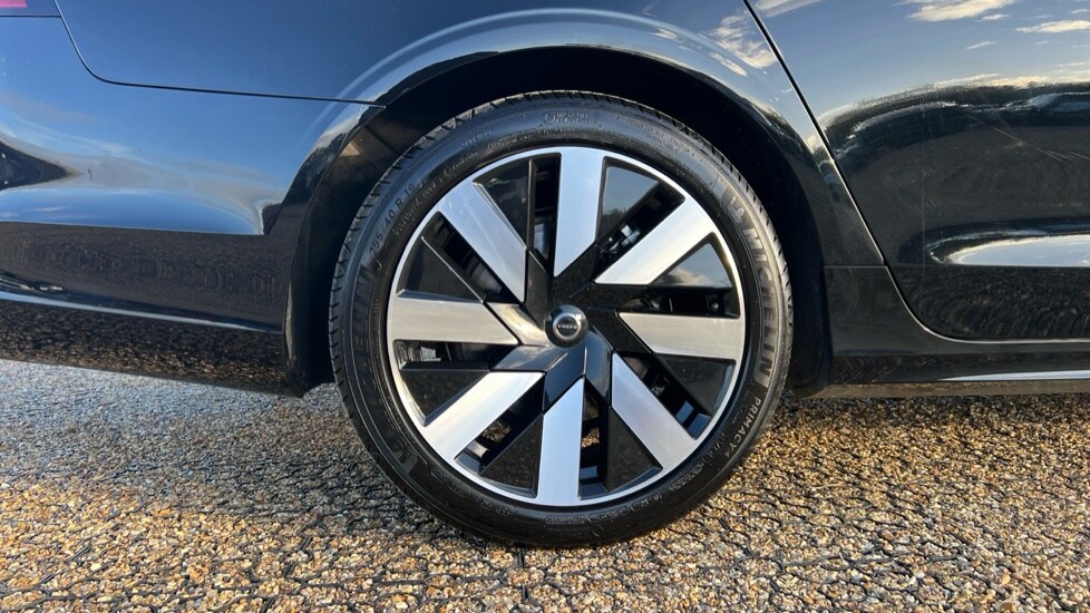 Used Volvo V90 2024 for sale - 76332184: Photo 24