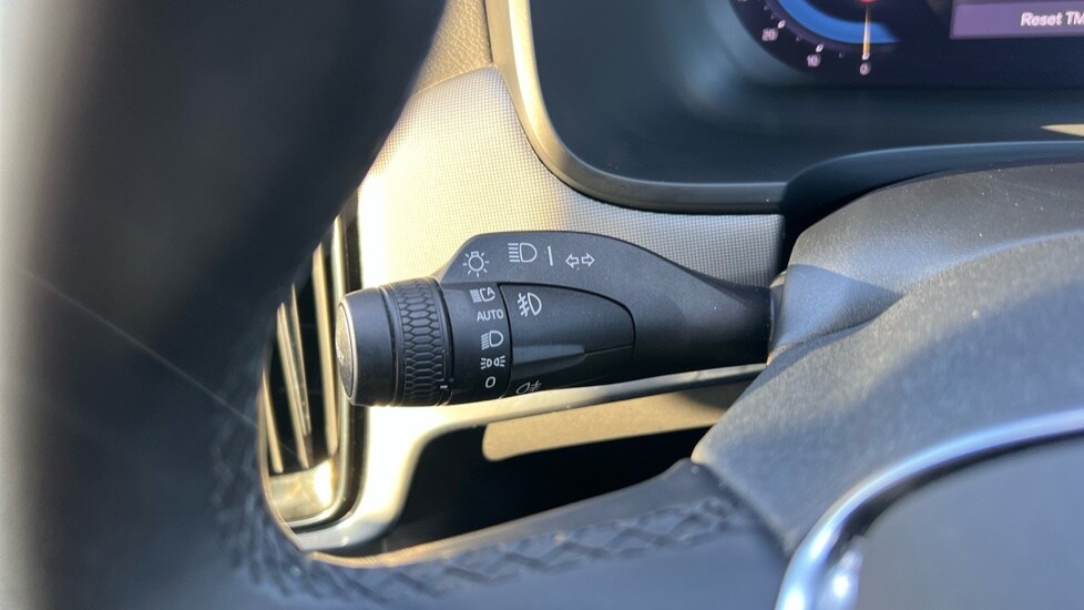 Used Volvo V90 2024 for sale - 76332184: Photo 29