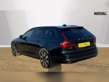 Used Volvo V90 2024 for sale - 76332184: Photo