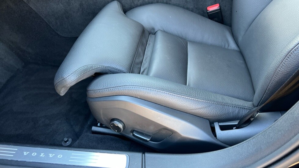 Used Volvo V90 2024 for sale - 76332184: Photo 32