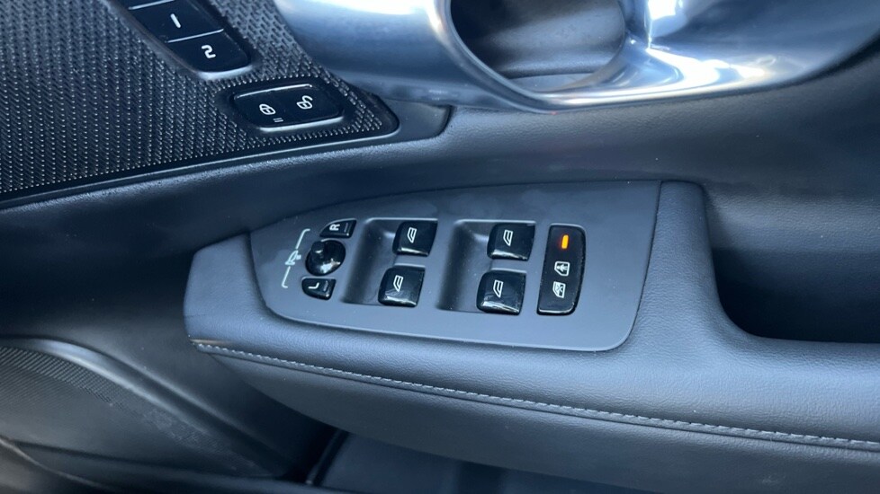 Used Volvo V90 2024 for sale - 76332184: Photo 33