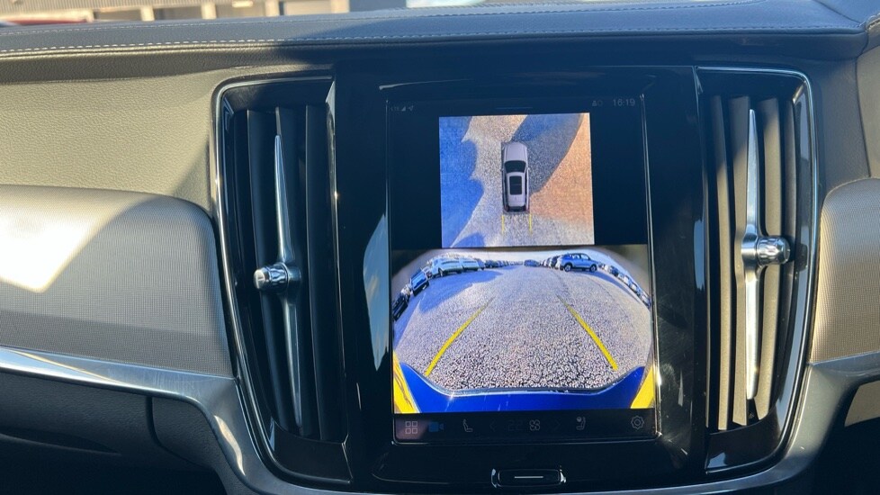 Used Volvo V90 2024 for sale - 76332184: Photo 39