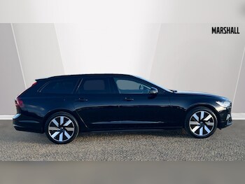 Used Volvo V90 2024 for sale - 76332184: Photo