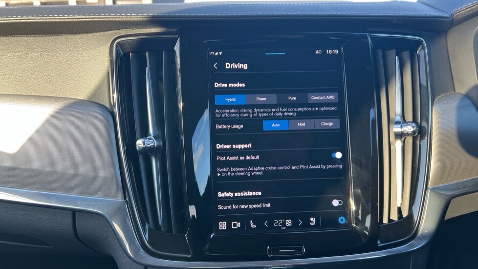 Used Volvo V90 2024 for sale - 76332184: Photo 41