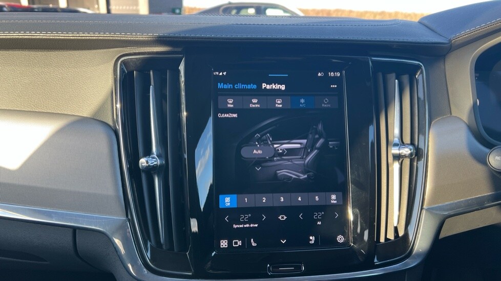 Used Volvo V90 2024 for sale - 76332184: Photo 46