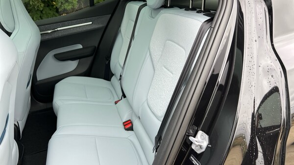 Used Volvo EX30 2025 for sale - 75439820: Photo 10